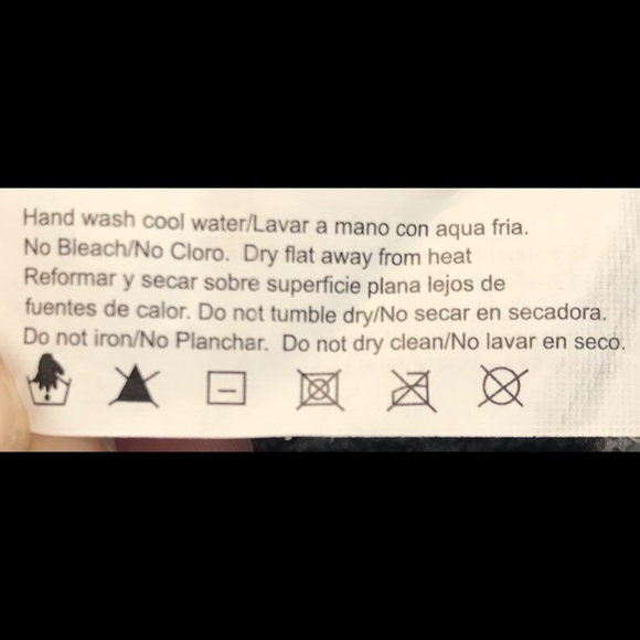 COPY - NWT Isotoner Signature Gloves - Picture 6 of 6